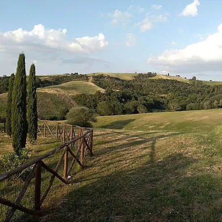 Apartment In Podere Con Piscina *