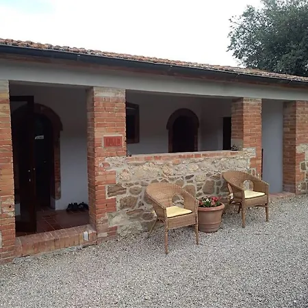 Apartment In Podere Con Piscina *